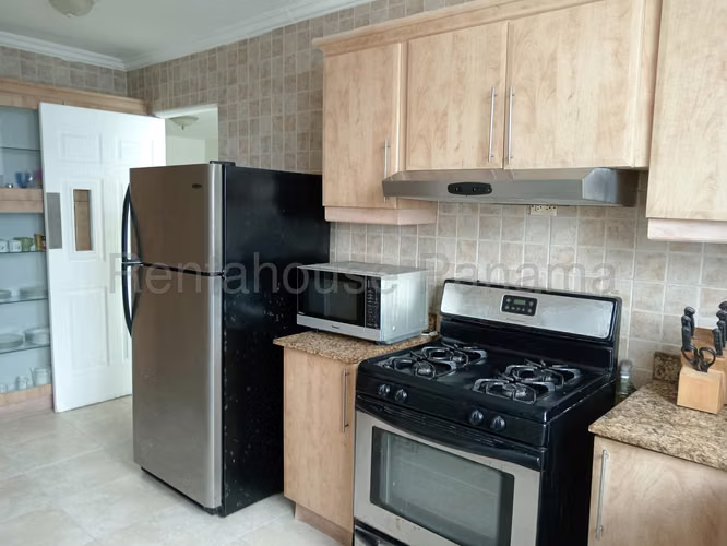 Venta de Apartamento en Punta Pacifica Ph Mystic Point 165 Mts PD