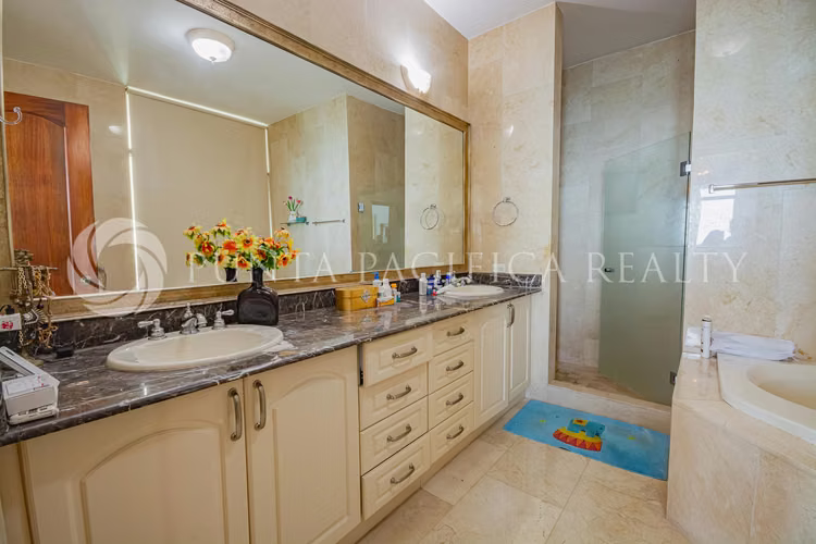Venta | Pacific Point Punta Paitilla | 298 m² | Vista al Mar | Venta de 750k a $695,000
