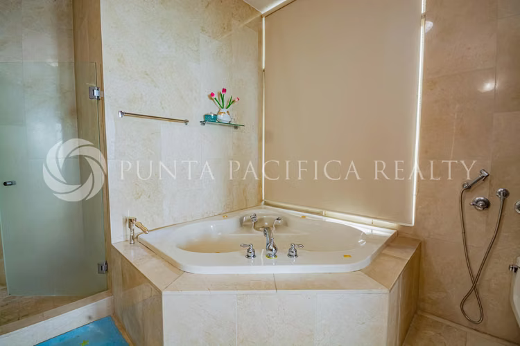 Venta | Pacific Point Punta Paitilla | 298 m² | Vista al Mar | Venta de 750k a $695,000