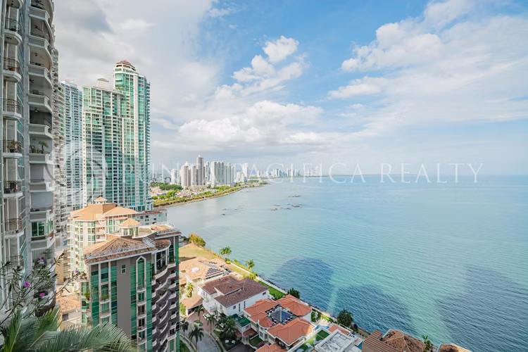Venta | Pacific Point Punta Paitilla | 298 m² | Vista al Mar | Venta de 750k a $695,000