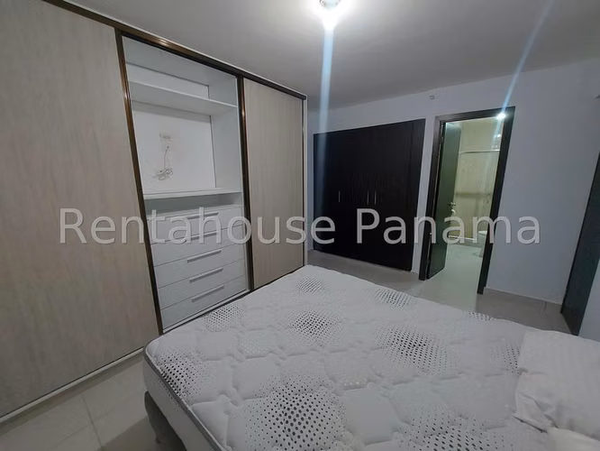 Alquiler de apartamento amoblado en PH Tee One San Francisco