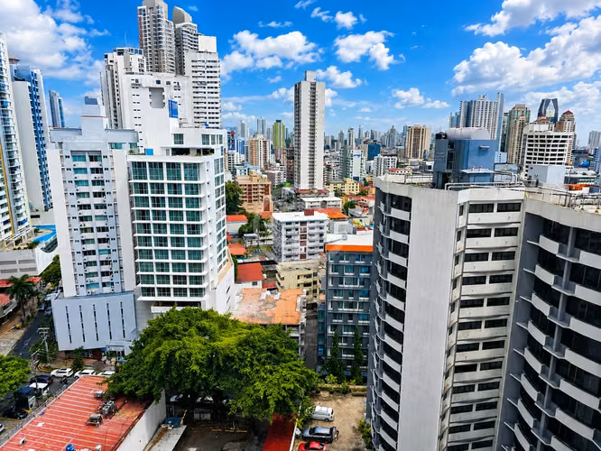 Venta Apartamento PH Miro El Cangrejo Remate Bancario 1,984 $/m2