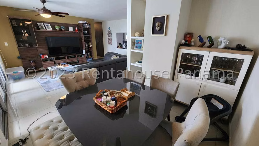 Alquiler de apartamento amoblado en PH Marina Terrace Bella Vista