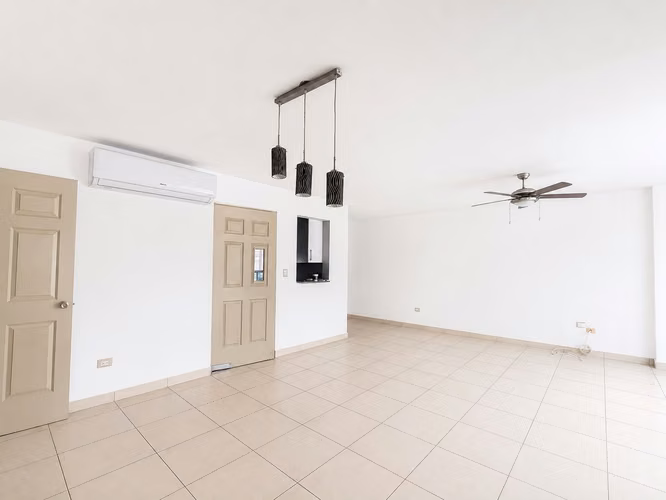Alquiler de apartamento en Ph Costa View 27MVCH598