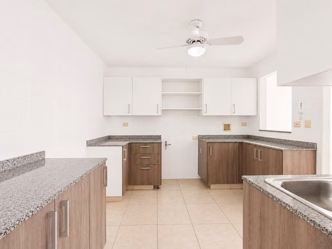 Alquiler de apartamento en Ph Costa View 27MVCH598