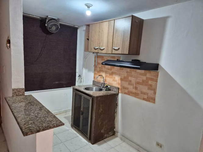 (Sin Intermediarios)Alquilo Céntrico Apartamento en Campo Limbergh - Imagen 5