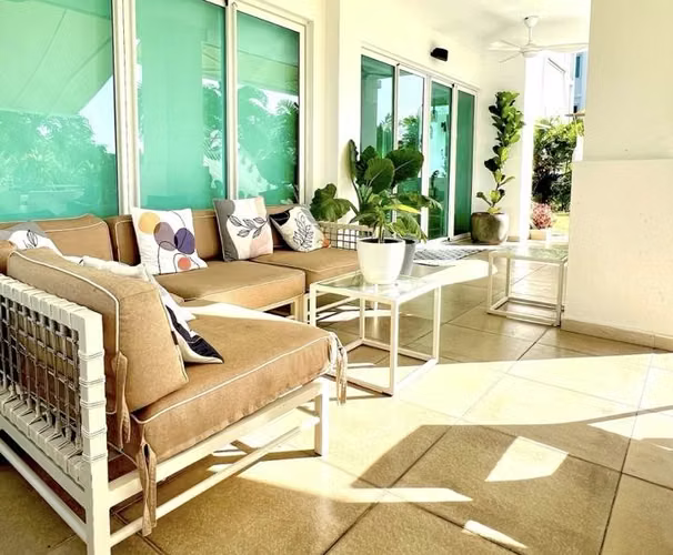 Apartamento con terraza y piscina en Bijao