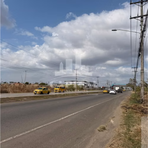 Venta de Terreno Estratégico en 24 de Diciembre – Felipillo