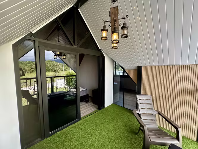 SE VENDE CASA NUEVA! DISEÑO MODERNO EN VOLCÁN