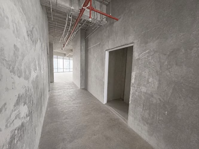 Alquiler de oficina | MMG Tower