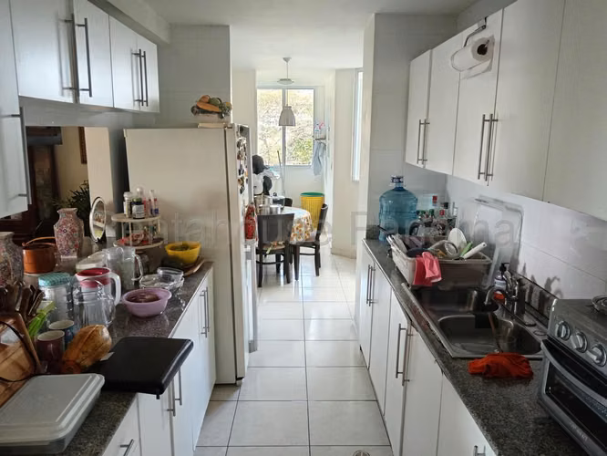 Venta de apartamento en Carrasquilla AK