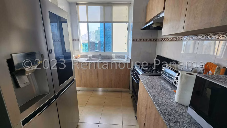 Venta de apartamento en Punta Pacifica AK
