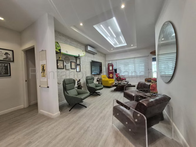 Casa en venta en Costa Sur Sunset Coast 27YCG593