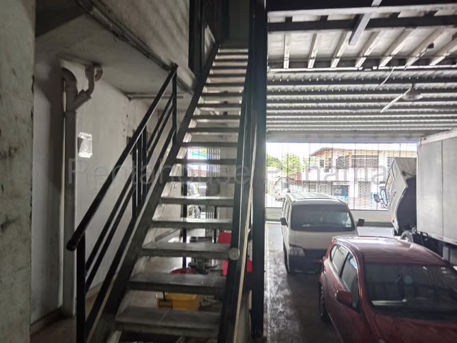 Venta Galera Pueblo Nuevo - YD