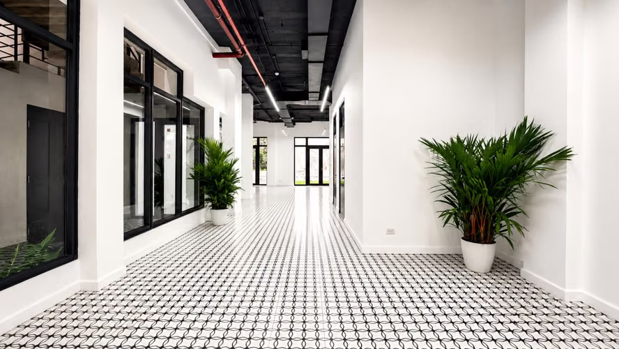 Venta de Local Comercial en Casco Antiguo, Plazuela de Alfaro, 108m²