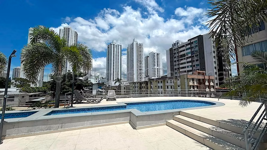 Se Vende Apartamento en Carrasquilla LA27-568