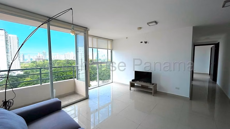 Se Vende Apartamento en Carrasquilla LA27-568