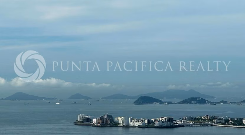 Penthouse Ultra Lujoso de 4 Habitaciones | Panamar, Coco del Mar