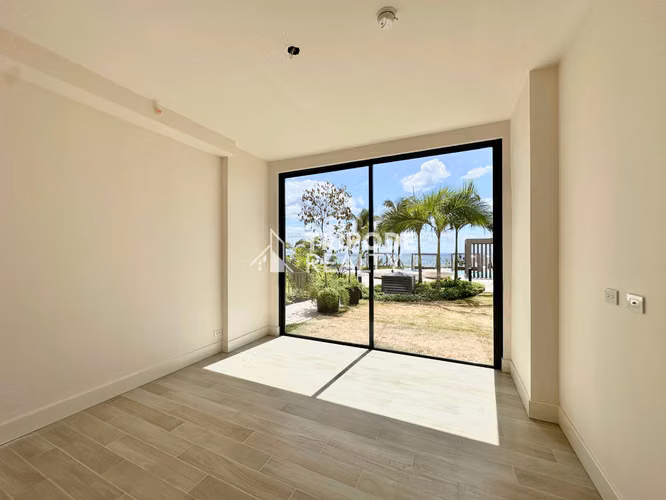 Apartamento nuevo con terraza The Palms Ocean Reef