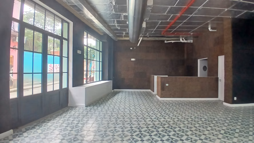 Alquiler de Local Comercial en Casco Viejo | Santa Ana Patrimonial