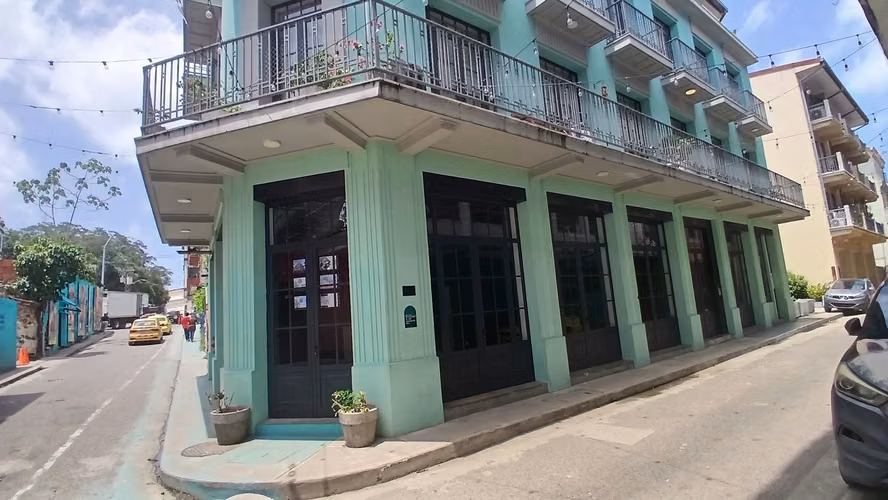 Alquiler de Local Comercial en Casco Viejo | Santa Ana Patrimonial