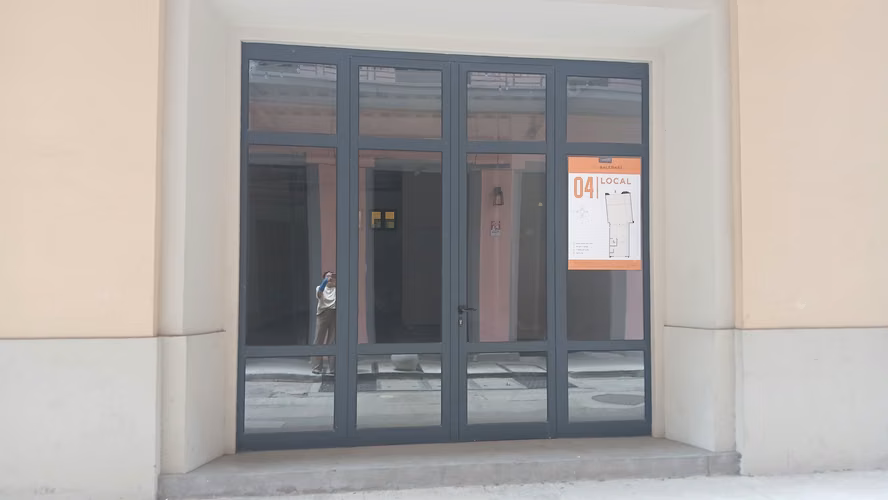 Alquiler de Oficina o Local Comercial de 105 m² en Casco Viejo