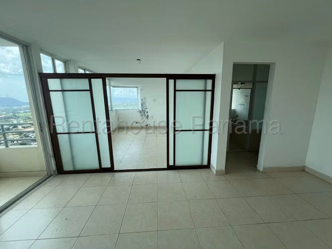 Venta Apartamento Edison Park - YD