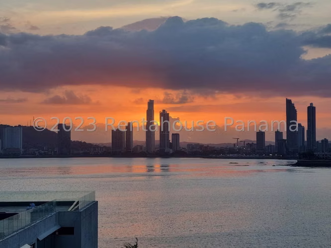 Alquiler de Apartamento en Punta Pacifica I7331GRR