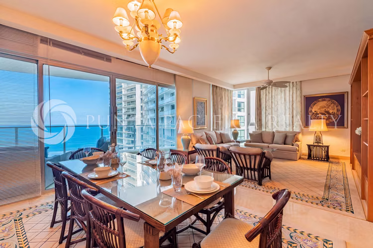 Alquiler | PH Pacific Village Punta Pacífica | Apartamento Amueblado | 3 Recámaras + Den | $4,300