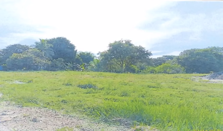 A la venta Terreno de uso Comercial y Residencial