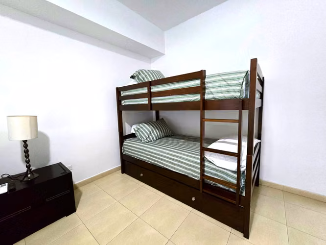 Apartamento en Venta en Avenida Balboa | Vista al Mar | 138 m² | $270,000  Descripción: