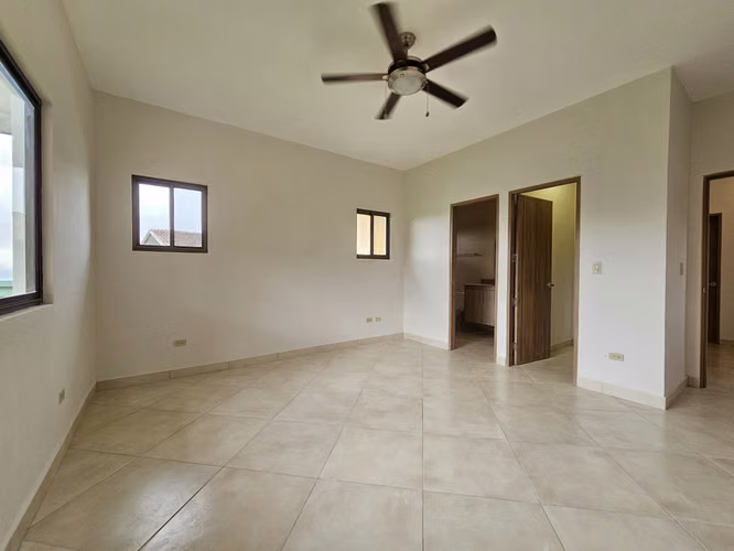 CASA LISTA PARA HABITAR | COMUNIDAD ECUESTRE, BOQUETE