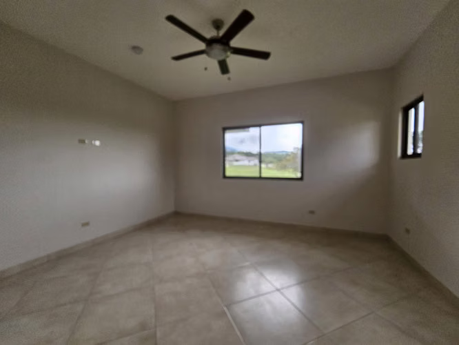 CASA LISTA PARA HABITAR | COMUNIDAD ECUESTRE, BOQUETE