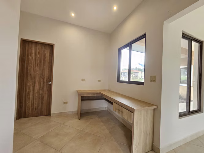 CASA LISTA PARA HABITAR | COMUNIDAD ECUESTRE, BOQUETE
