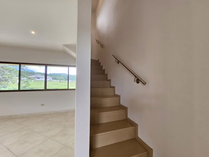 CASA LISTA PARA HABITAR | COMUNIDAD ECUESTRE, BOQUETE