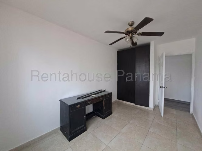 Apartamento Acogedor en Venta en el Cangrejo 27PPM558