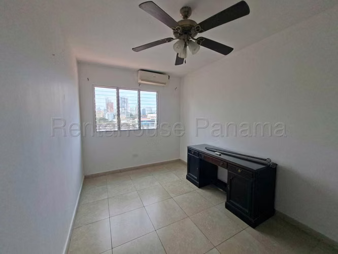 Apartamento Acogedor en Venta en el Cangrejo 27PPM558