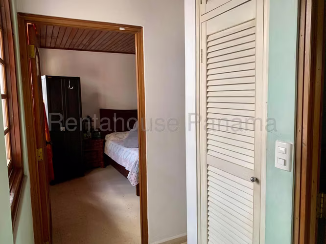 VENTA DE CASA EN CASA EN LA ALAMEDA HQ