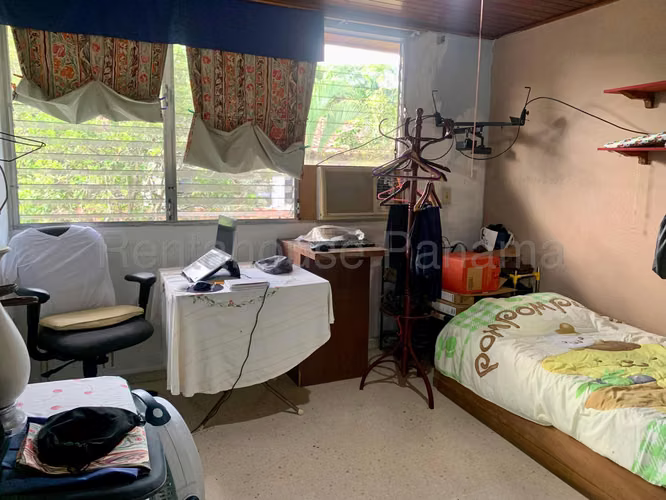 VENTA DE CASA EN CASA EN LA ALAMEDA HQ