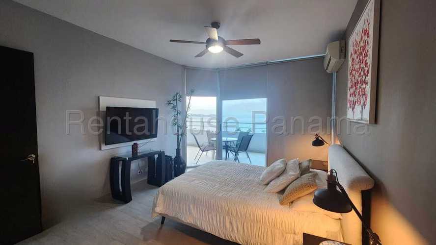APARTMENT FOR SALE IN DESTINY AVENIDA BALBOA HQ