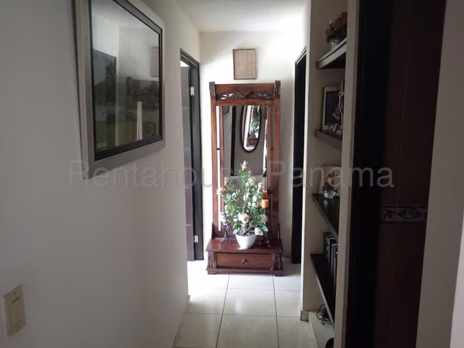 Apartamento en Venta de 121.48 m² en Carrasquilla 27PPM565