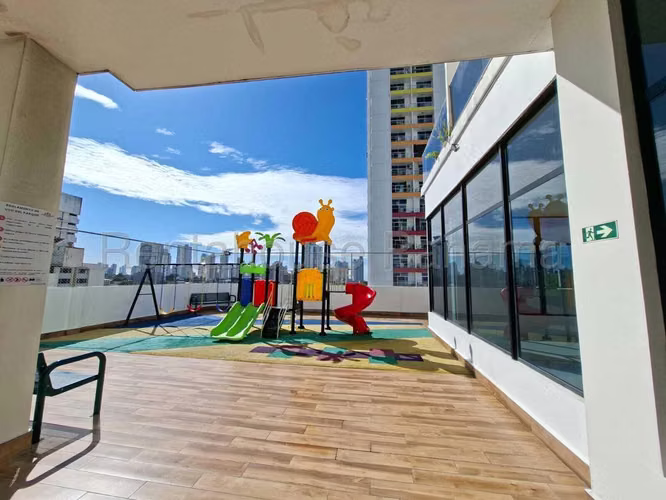 Oportunidad! Apartamento en Venta en el Carmen 27PPM572