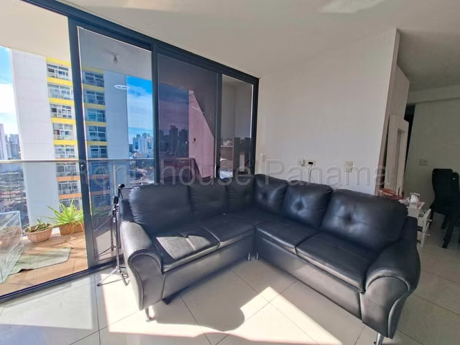 Oportunidad! Apartamento en Venta en el Carmen 27PPM572