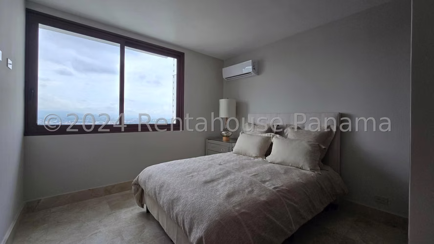 Apartamento de Lujo en Venta en Santa María 27PPM573