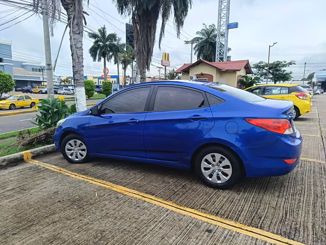 VENDO ACCENT AUTOMÁTICO - Imagen 4