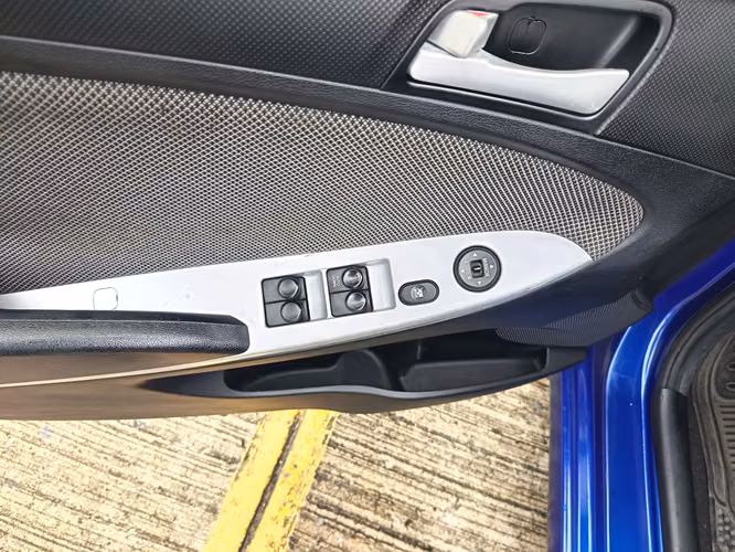 VENDO ACCENT AUTOMÁTICO - Imagen 9