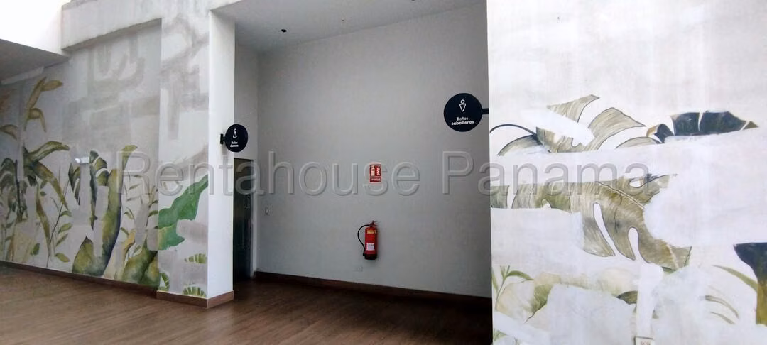 Se Vende Apartamento en Costa del Este VLU27-77