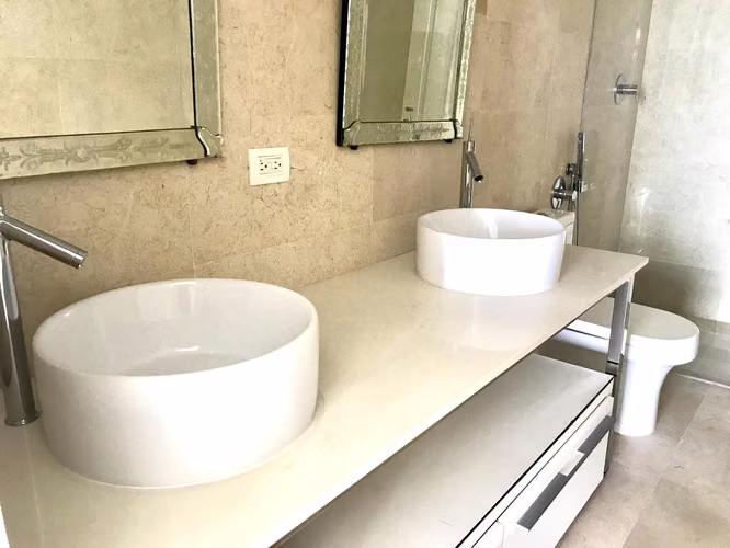 Vendo Apartamento en Avenida Balboa LC26-1526