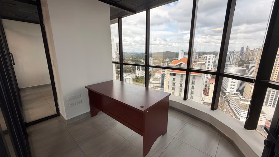 Alquiler de oficina en Calle 50 – Plaza Banco General