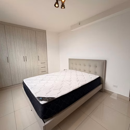 Alquiler De Apartamento |  En Av Balboa | Ph Balboa Bay